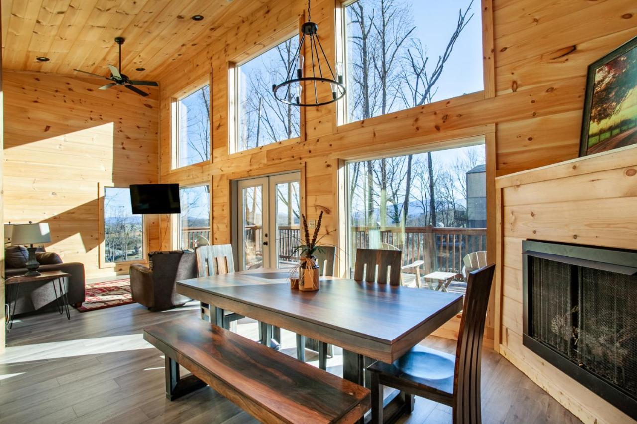 Brand New Build Cozy Cottage With Mountain View Gatlinburg Exteriör bild